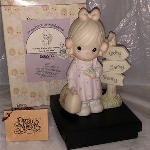 Precious moments 1993 symbol of membership